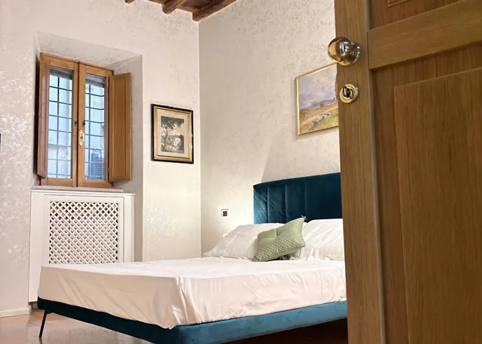 Maison Elisa- Pantheon View Apartment *